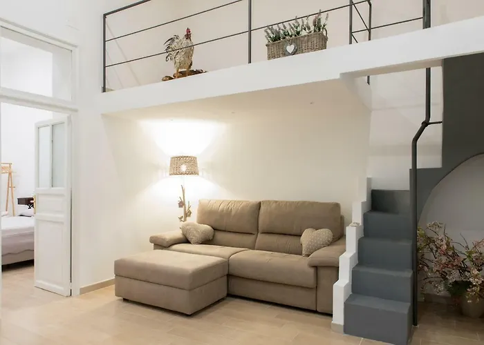 Casa Moneka Politeama